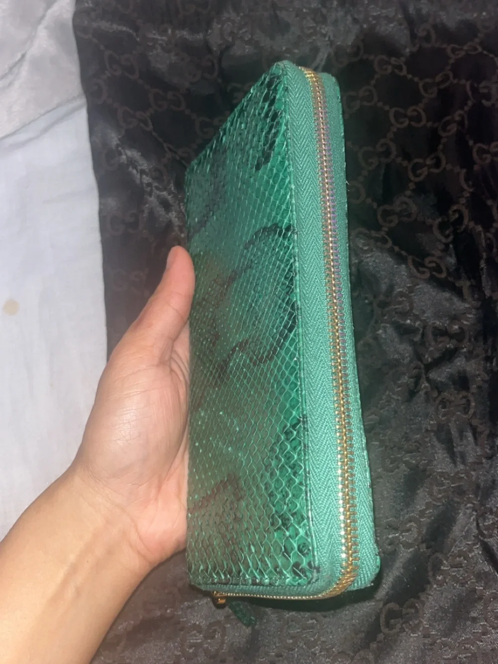 Gucci Emerald Green Python Zip Wallet with Gold Double G - Picture 8 of 16